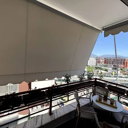 The Dreamer's Den Tirana